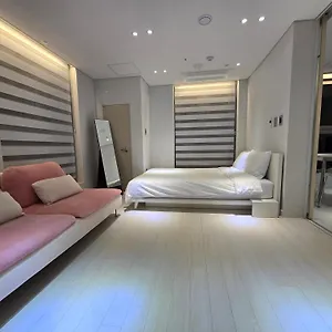 Apartment 2023 New Build, Super Neat Full Option, Seoul